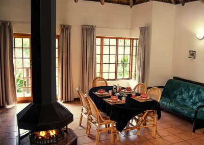 Alpetra-Nature-Reserve-Chalet-Dining-Room-02