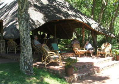 Alpetra-Nature-Reserve-People-sitting-under-the-lapa